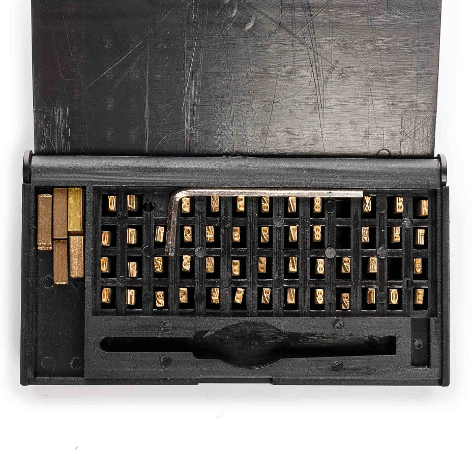 Комплект литер Hualian Machinery для DY-8B (PFS-C, 2*4*15 мм) (00000006669)