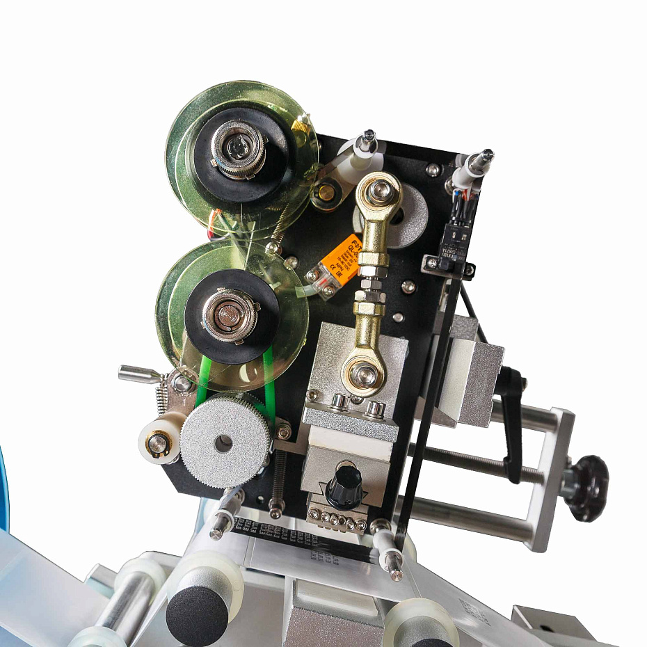 Этикетировщик плоской тары Hualian Machinery HL-816